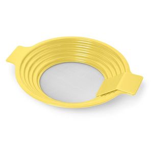 2 v 1: sito na preosievanie múky a pasírovanie vyobraziť