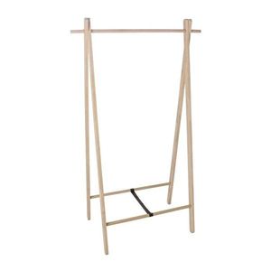 Stojan na oblečenie z dubového dreva v svetlo prírodnej farbe 89x151x52 cm Daiki – Yes Everyday vyobraziť