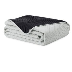 Čierny/svetlosivý prešívaný pléd z mikrovlákna 220x240 cm Softa – Restilo vyobraziť