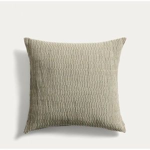 Žakárová obliečka na vankúš 50x50 cm Nerel – Kave Home vyobraziť