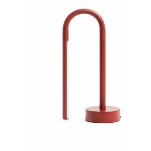Červená kovová LED stolová lampa (výška 30 cm) Bow – Kave Home vyobraziť